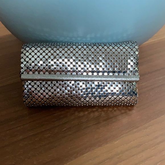 Vintage Whiting and Davis Silver Mesh Key Holder - Picture 4 of 8